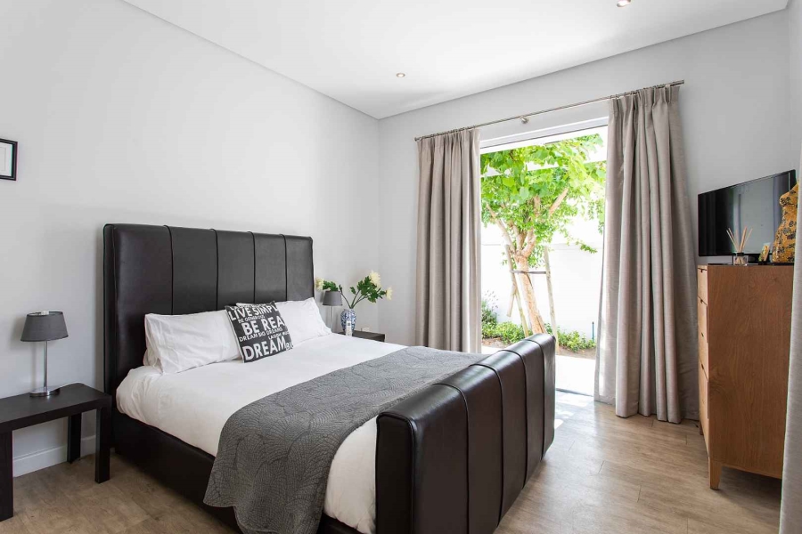 To Let 4 Bedroom Property for Rent in Val De Vie Estate Western Cape